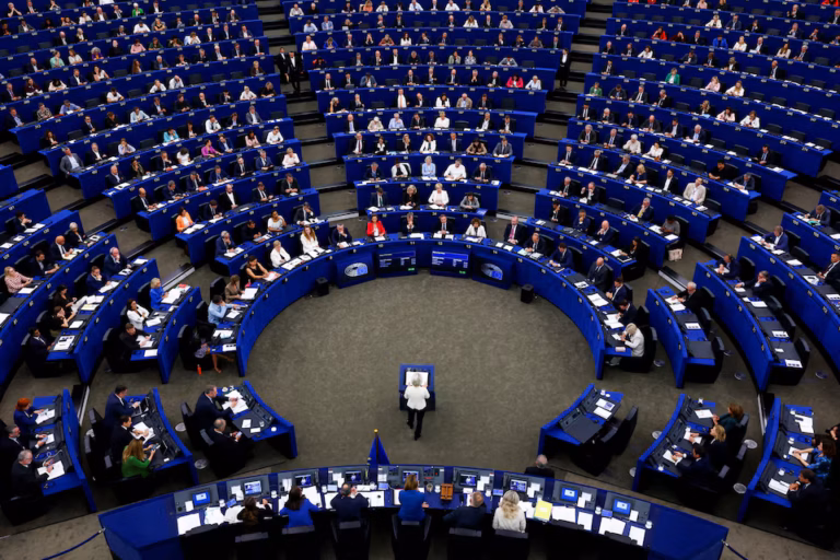 Европарламент фон дер Ляйен