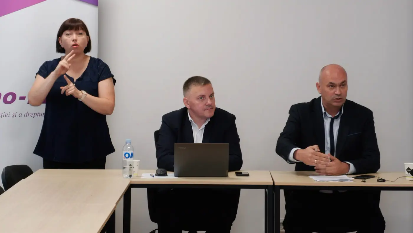 Представители Promo-LEX Николае Панфил и Игорь Букэтару