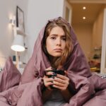 Дома уже холодно, а отопления еще нет: чем дешевле и безопаснее согревать квартиру