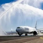 (ФОТО) Новый Boeing TAROM имени Ивана Пацайкина совершил первый пассажирский рейс из Бухареста в Кишинёв 