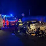 В Хынчештском районе Mercedes врезался в столб: погиб пассажир