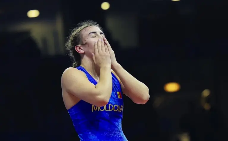 Ирина Рынгач вышла в финал чемпионата мира по борьбе в Казахстане