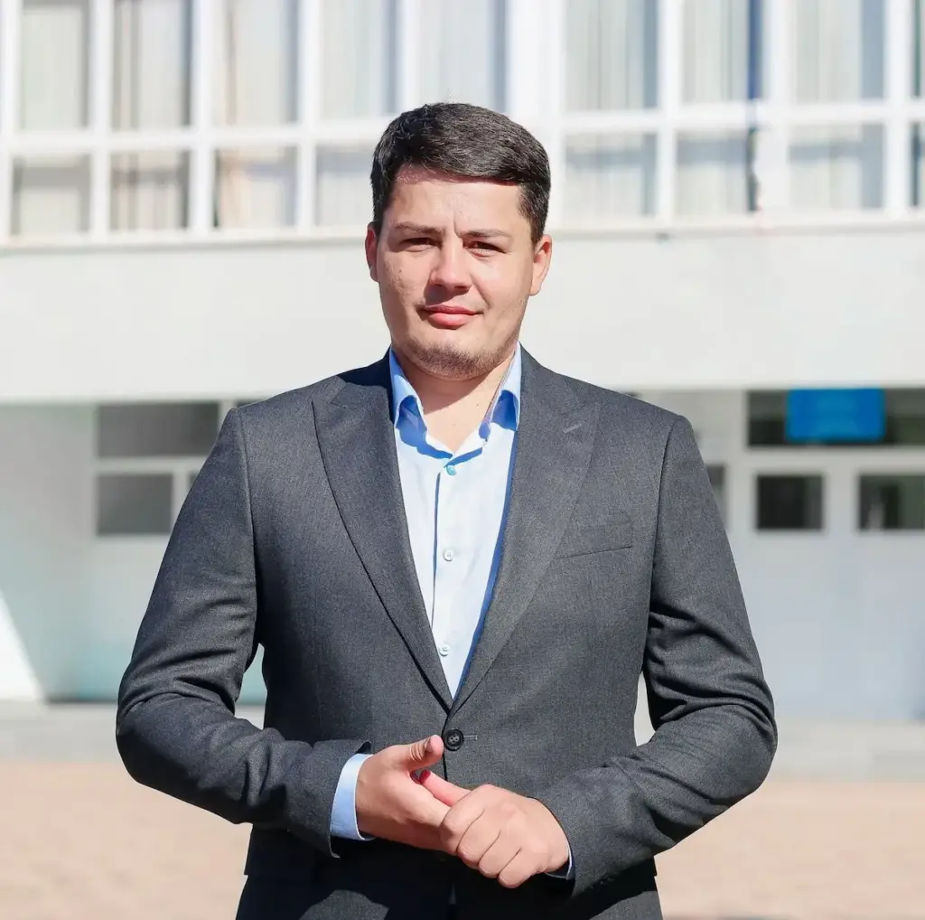 Александр Караиван