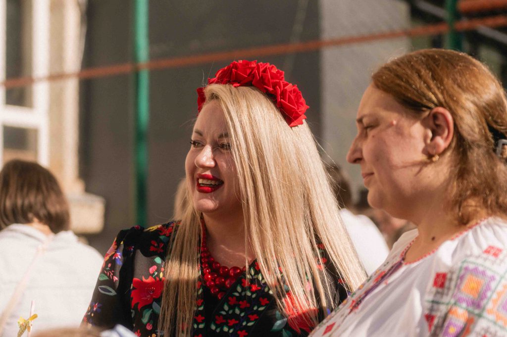 2 октября ученики лицея «Оризонт» в Чадыр-Лунге устроили осеннюю благотворительную ярмарку «Дары Гагаузии»