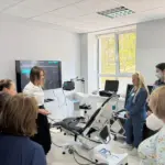 Робот в помощь маленьким пациентам: в Молдове приобрели новое оборудование для нейрореабилитации детей