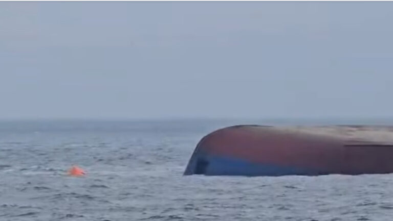 (ВИДЕО) У берегов Румынии после удара дрона затонуло судно — Никушор Дан призвал Россию прекратить войну