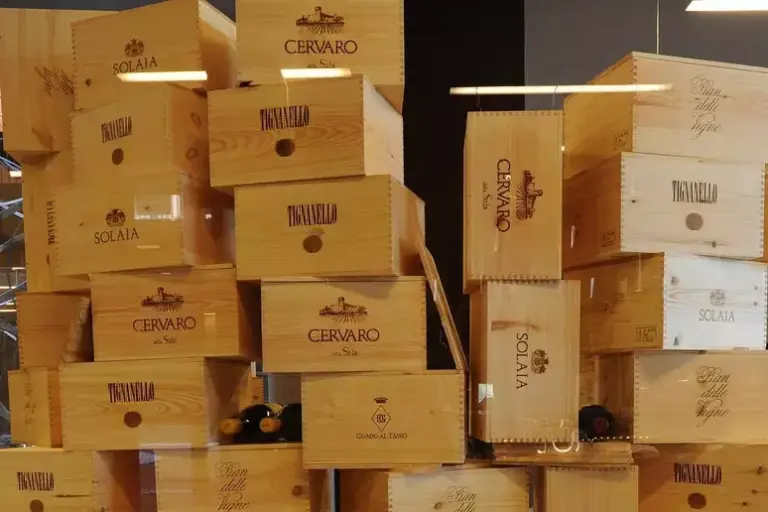 В Италии украли 30 тысяч бутылок вина Antinori на €5 млн