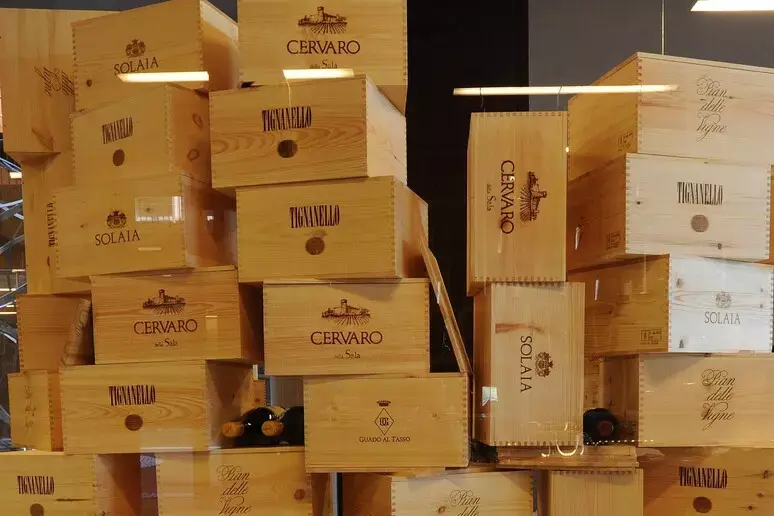 В Италии украли 30 тысяч бутылок вина Antinori на €5 млн